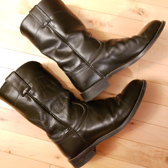 Justin Ropers - Picture 2 of 4